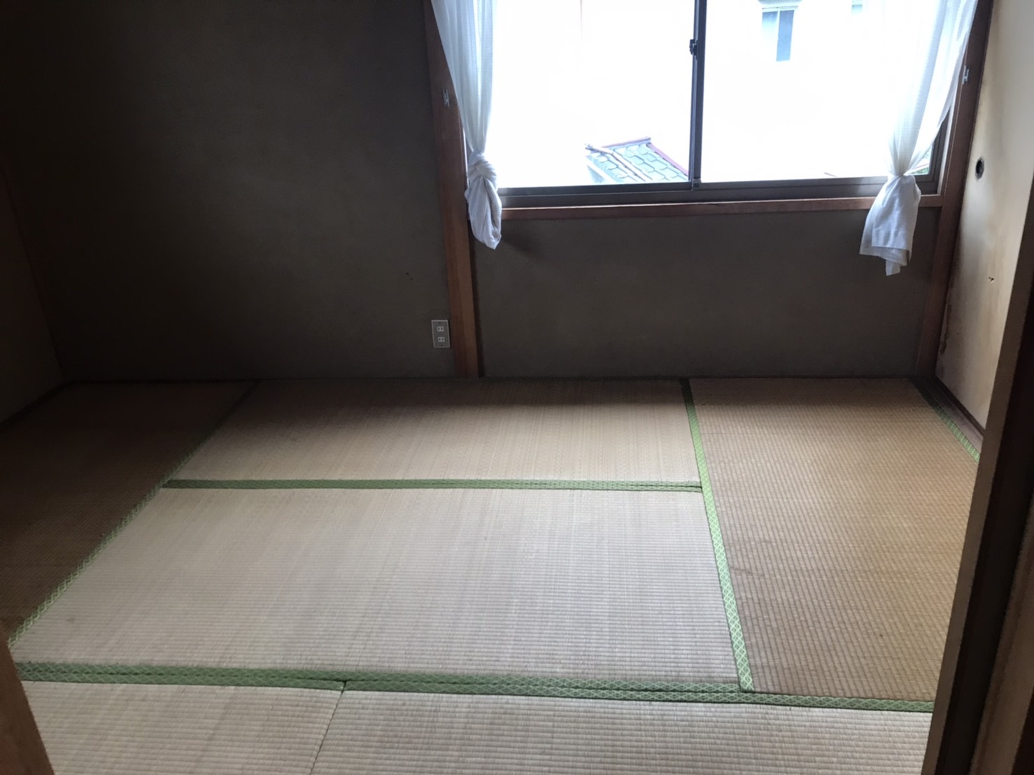 6畳1間 押入れも可 広島市安佐南区の空き部屋 1畳 6畳まで 広島県広島市安佐南区の空きスペース レンタル収納 モノオク